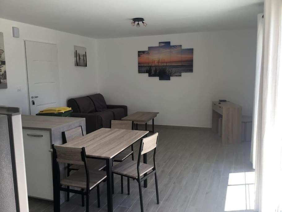 Jolie maison sur Ors  Grand-Village-Plage Exterior foto