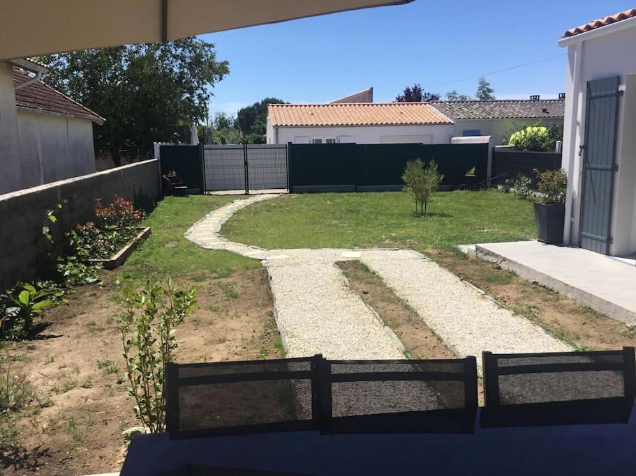 Jolie maison sur Ors  Grand-Village-Plage Exterior foto